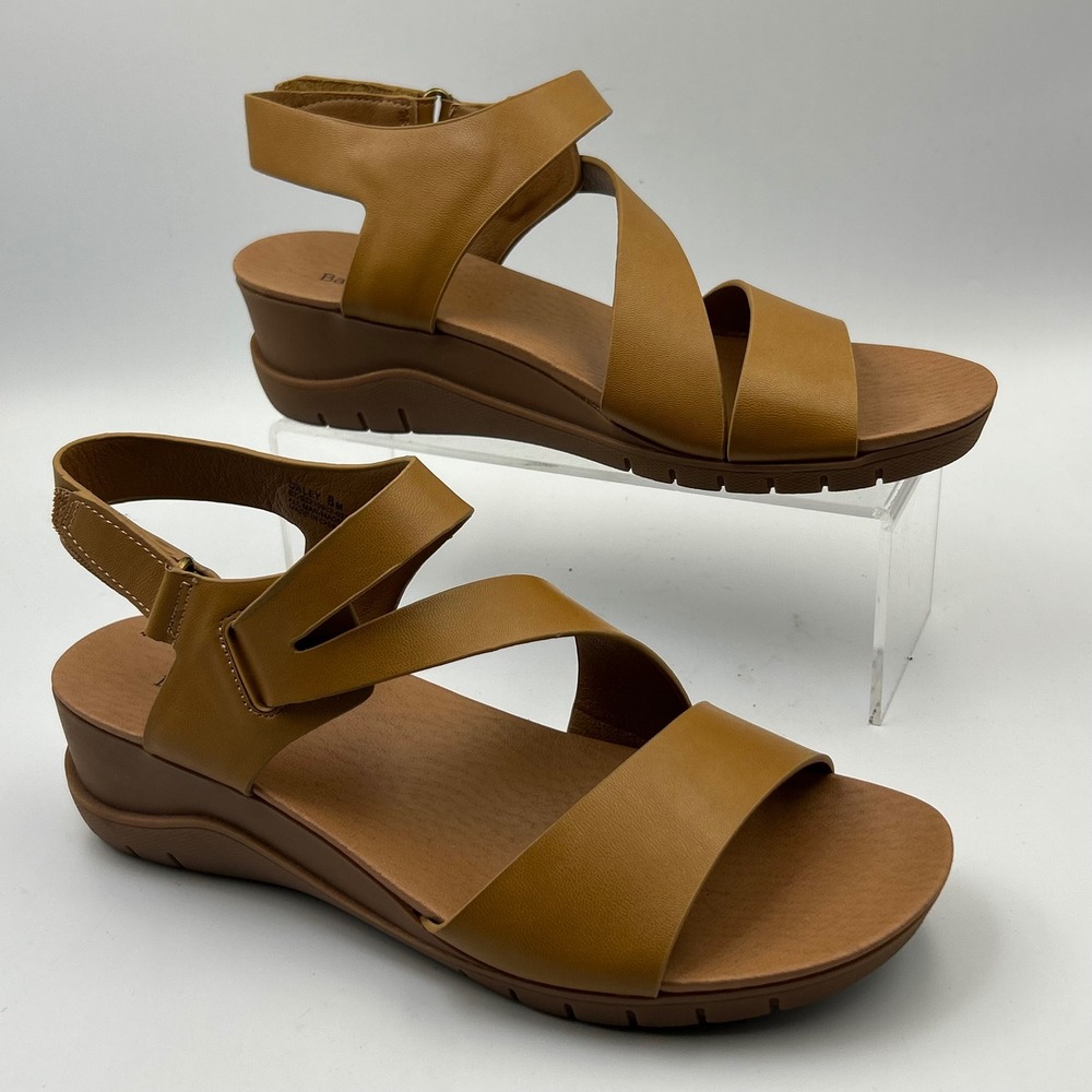 Baretraps Caley Wedge Sandals Womens 8M Tan Strappy Comfort Boho Casual Summer